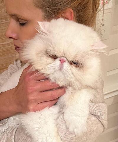beth-blog-march2022-beth-with-grogu a woman holding a cat