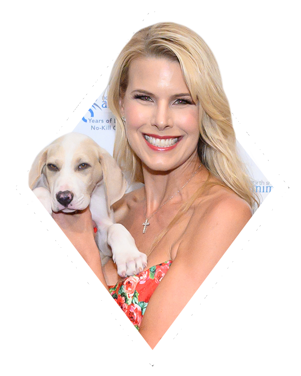 nsala_2025_gala_web_thumbs_1a_beth a woman holding a dog