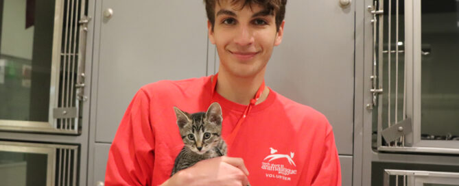 Volunteer Eric Greene